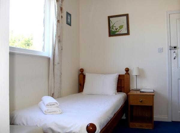 Abbey Court Hotel Saint Peter Port Bagian luar foto