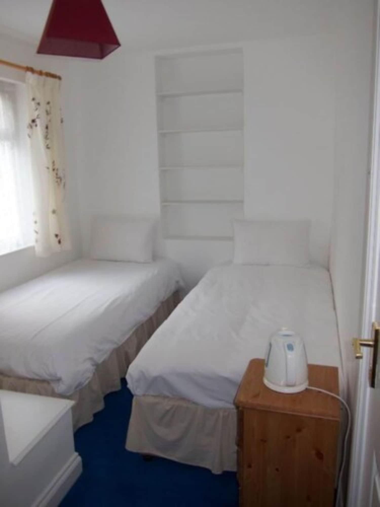 Abbey Court Hotel Saint Peter Port Bagian luar foto