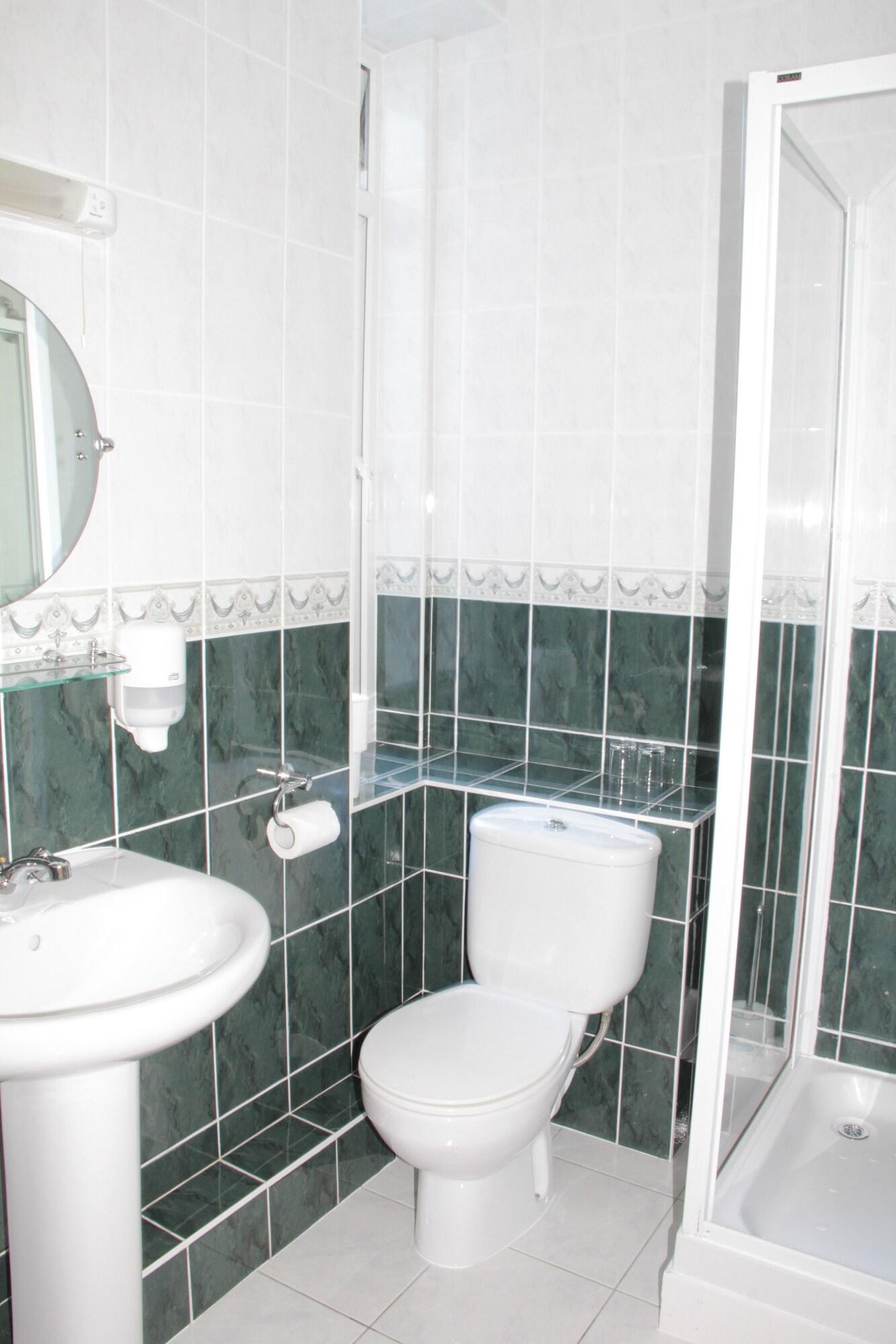 Abbey Court Hotel Saint Peter Port Bagian luar foto