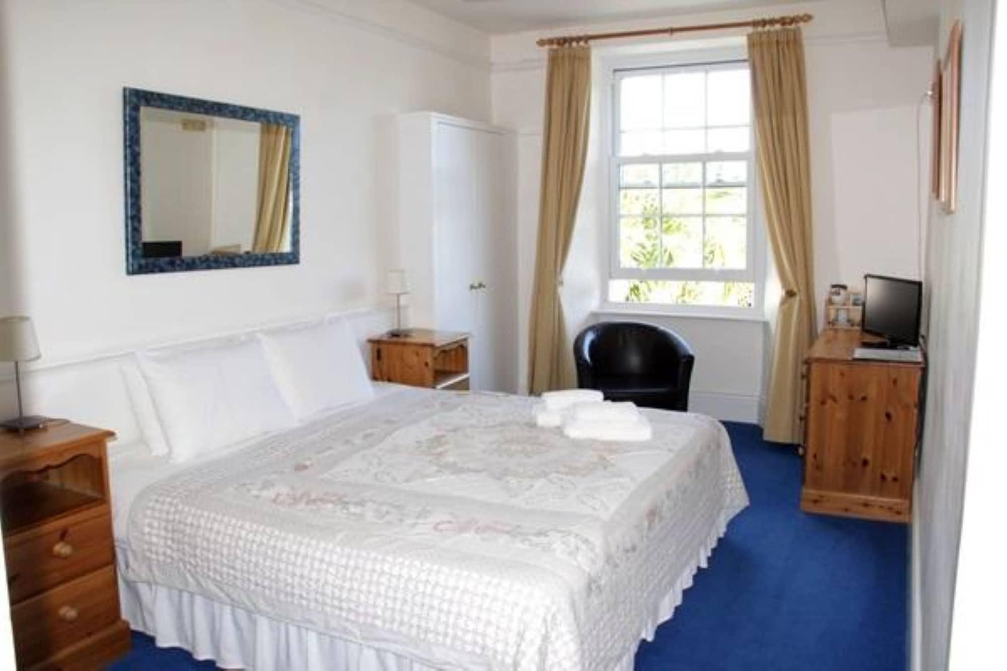 Abbey Court Hotel Saint Peter Port Bagian luar foto