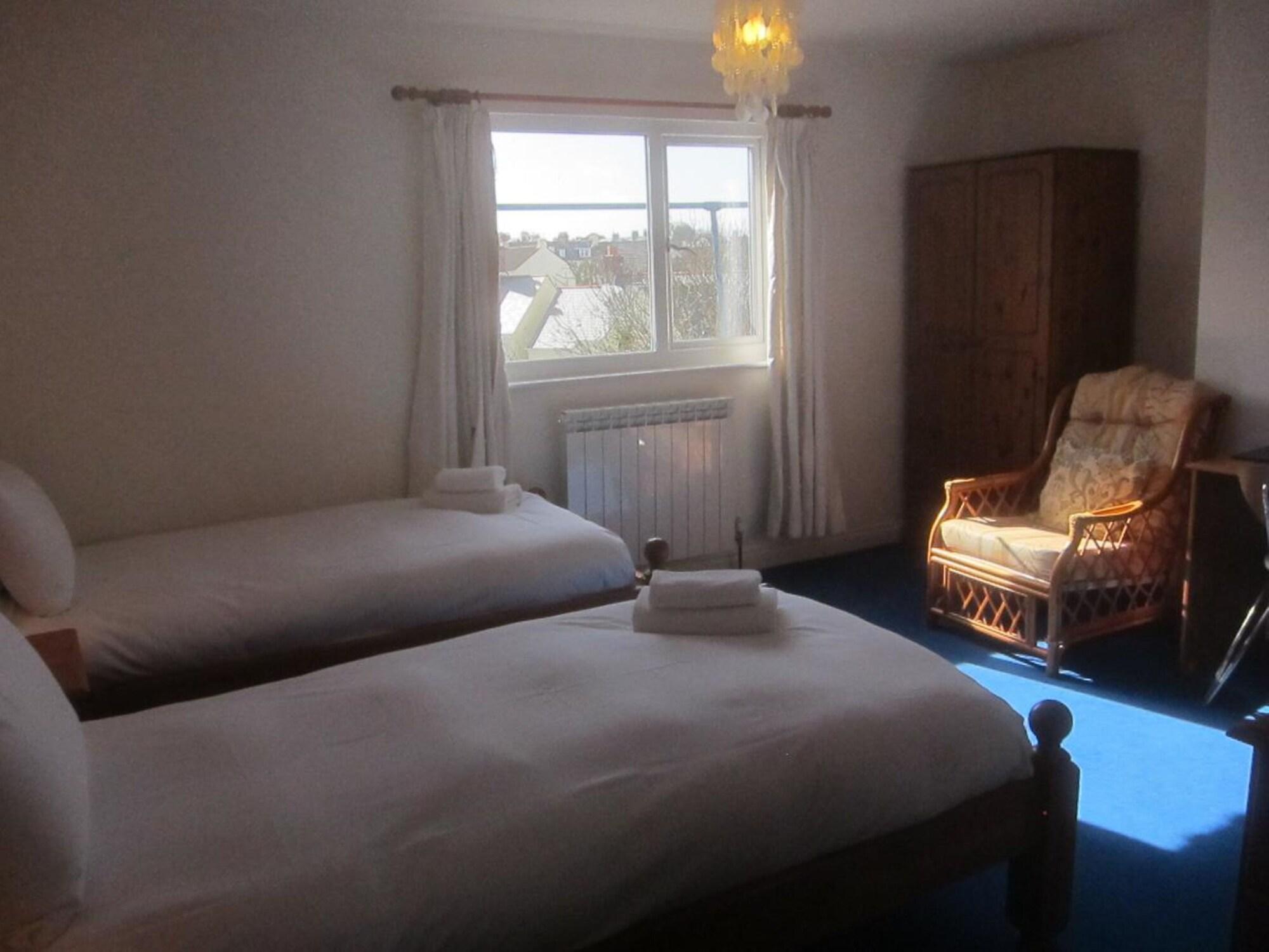 Abbey Court Hotel Saint Peter Port Bagian luar foto