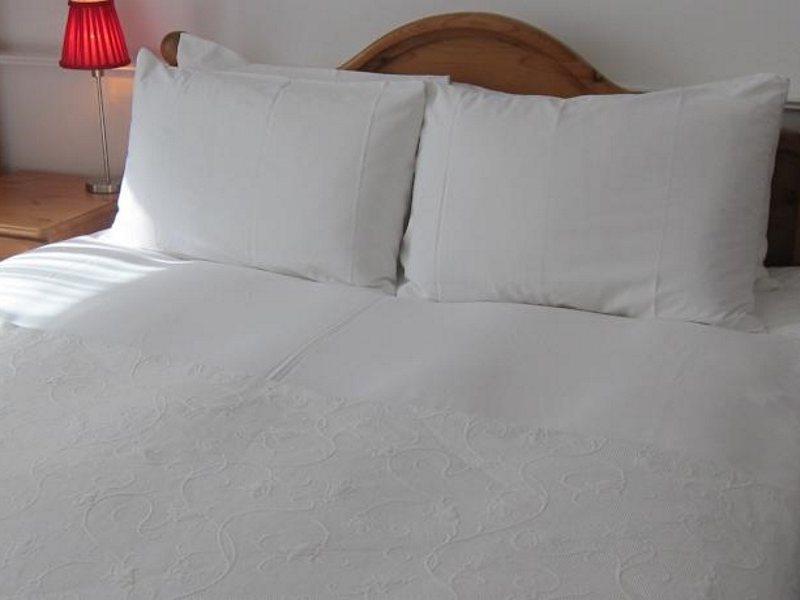 Abbey Court Hotel Saint Peter Port Bagian luar foto