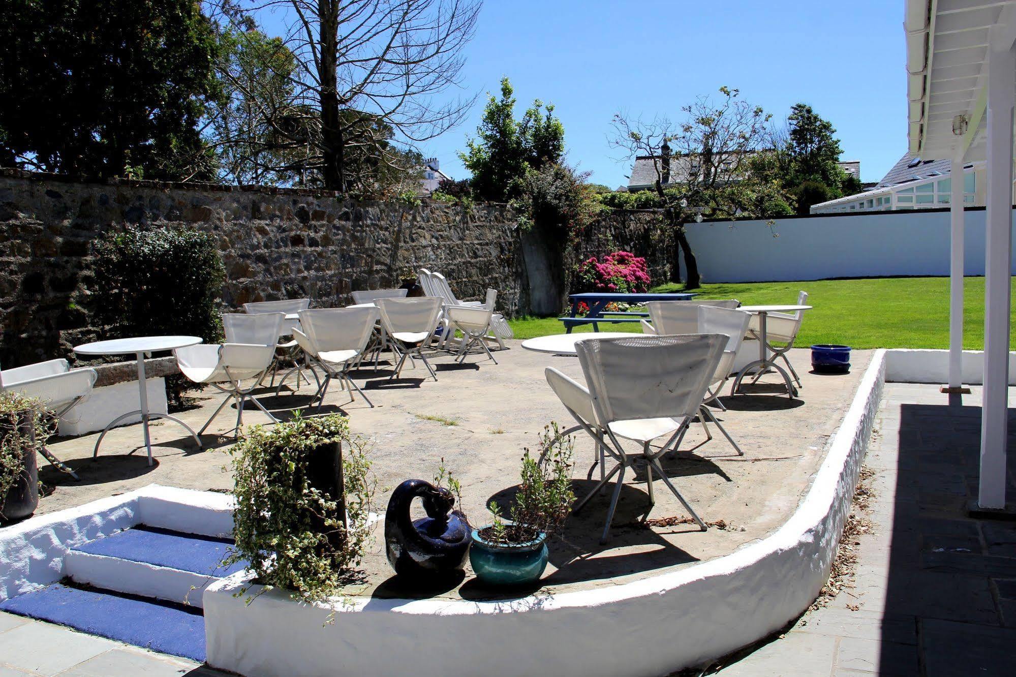 Abbey Court Hotel Saint Peter Port Bagian luar foto